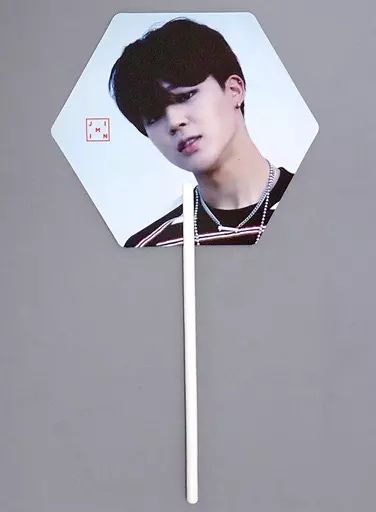防弾少年団(BTS) - BTS 花様年華　エピログ　うちわ　ジミン Amazon.co.jp: BTS V テヒョン テテ 花様年華 エピログ 公式