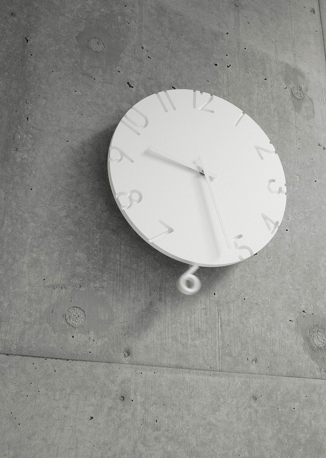 レムノス 掛け時計 カーヴド スウィング アナログ 振り子 白 CARVED SWING NTL15-11 Lemnos W30.5×H35.5×D5.8cm