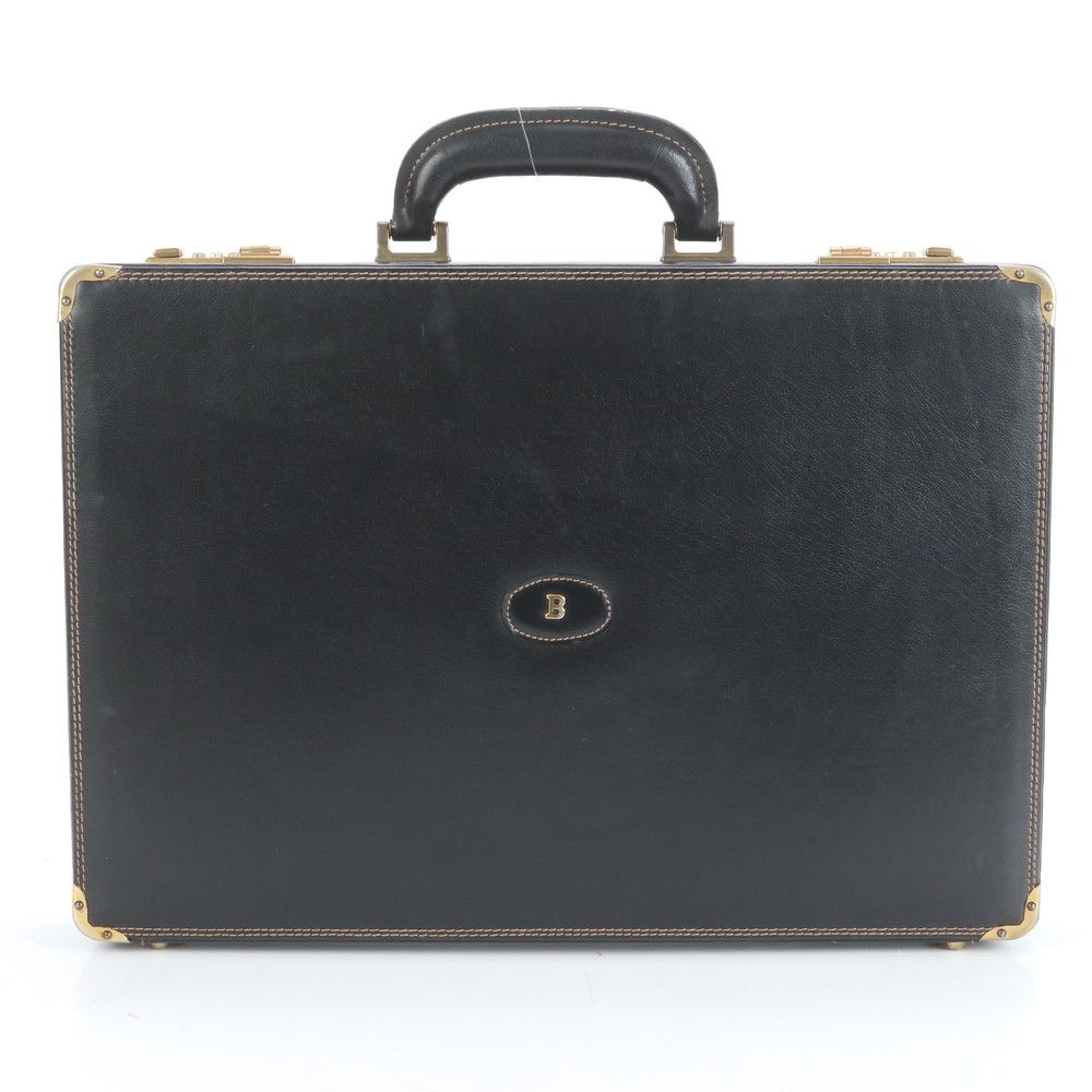 バリー レザー アタッシュケース ハードケース 書類鞄 ビジネス ブリーフケース 出張 A4 ブラック 黒 メンズ EEE CS23-4