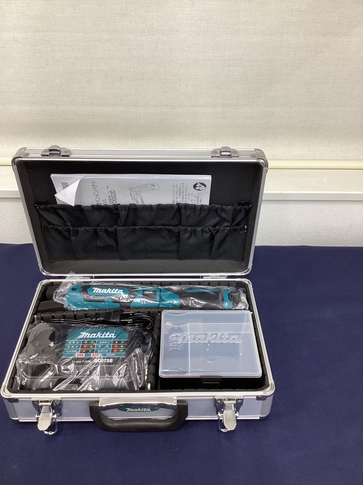 マキタ makita コードレスペンインパクトドライバー TD022DSHX 八尾店