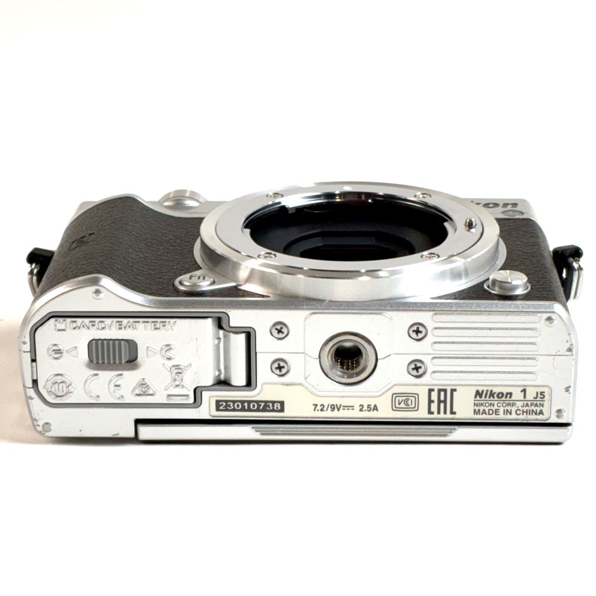 【美品】Nikon/ニコン Nikon 1 J5 標準パワーズームレンズキット(10-300mm F3.5-5.6 VR) ミラーレス一眼カメラ