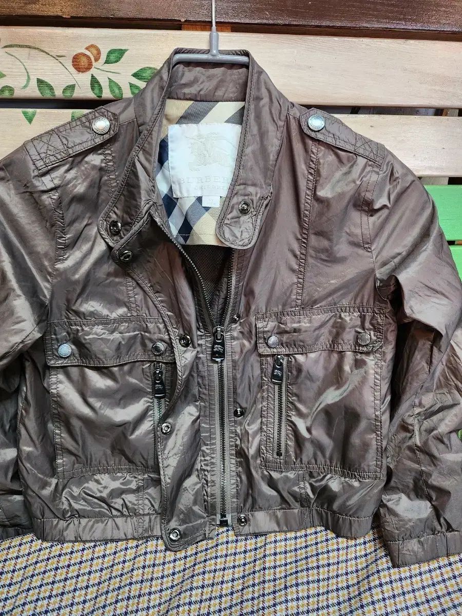バーバリー ブラウン キッズ ブルゾン ジャケット