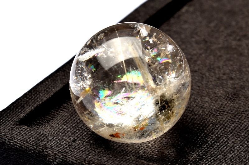 1点物】希少 クォーツインクォーツ(貫入水晶) 21mm 丸玉(台座