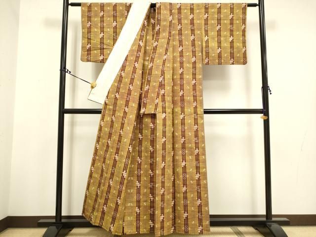 平和屋着物▽本場琉球紬　単衣　絣格子　正絹　逸品　DAAT4446du 平和屋着物▽本場琉球紬 単衣 絣格子 正絹 逸品 DAAT4446du - メルカリ