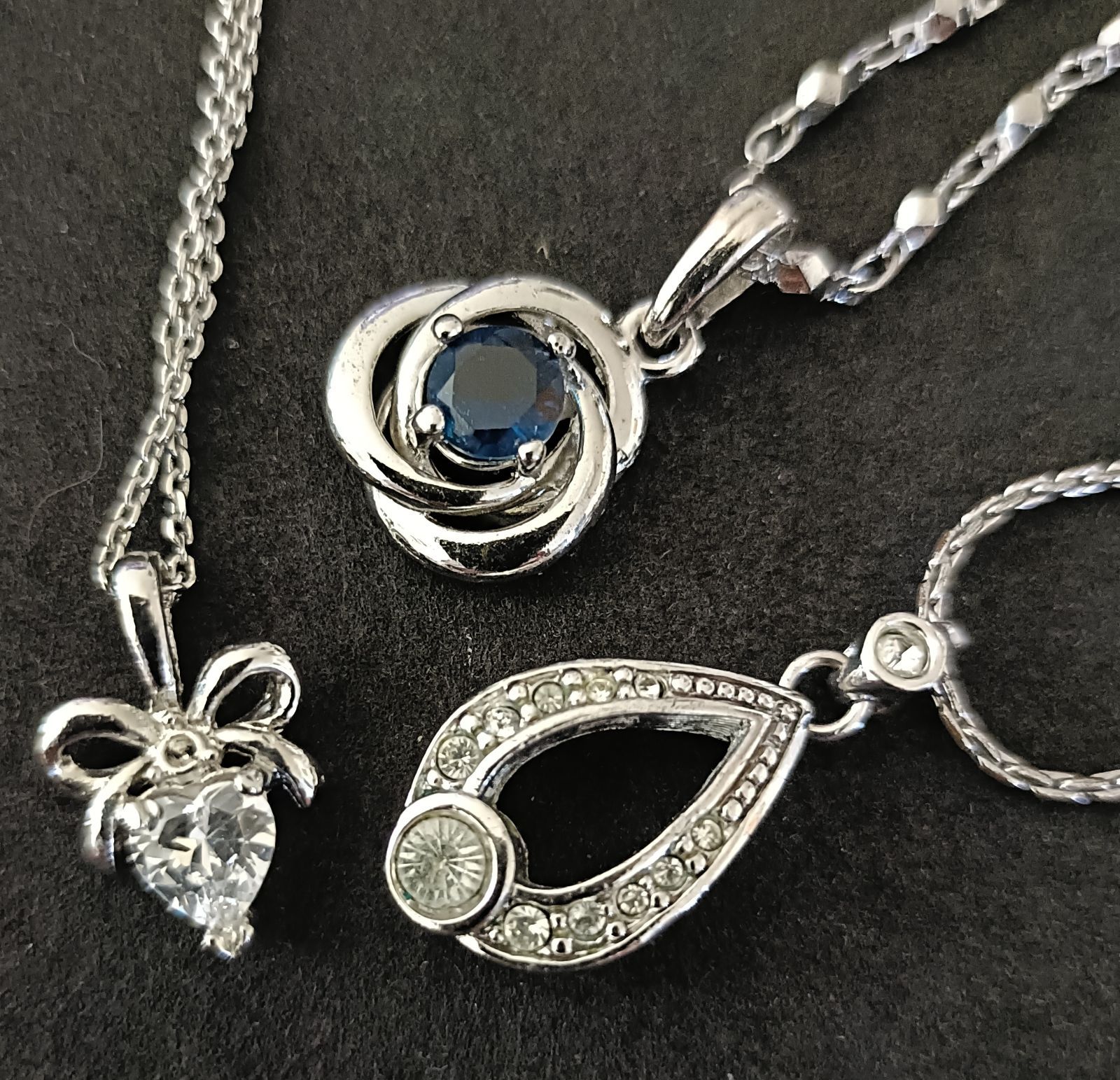 輝くシルバーアクセサリーまとめ売り - メルカリ