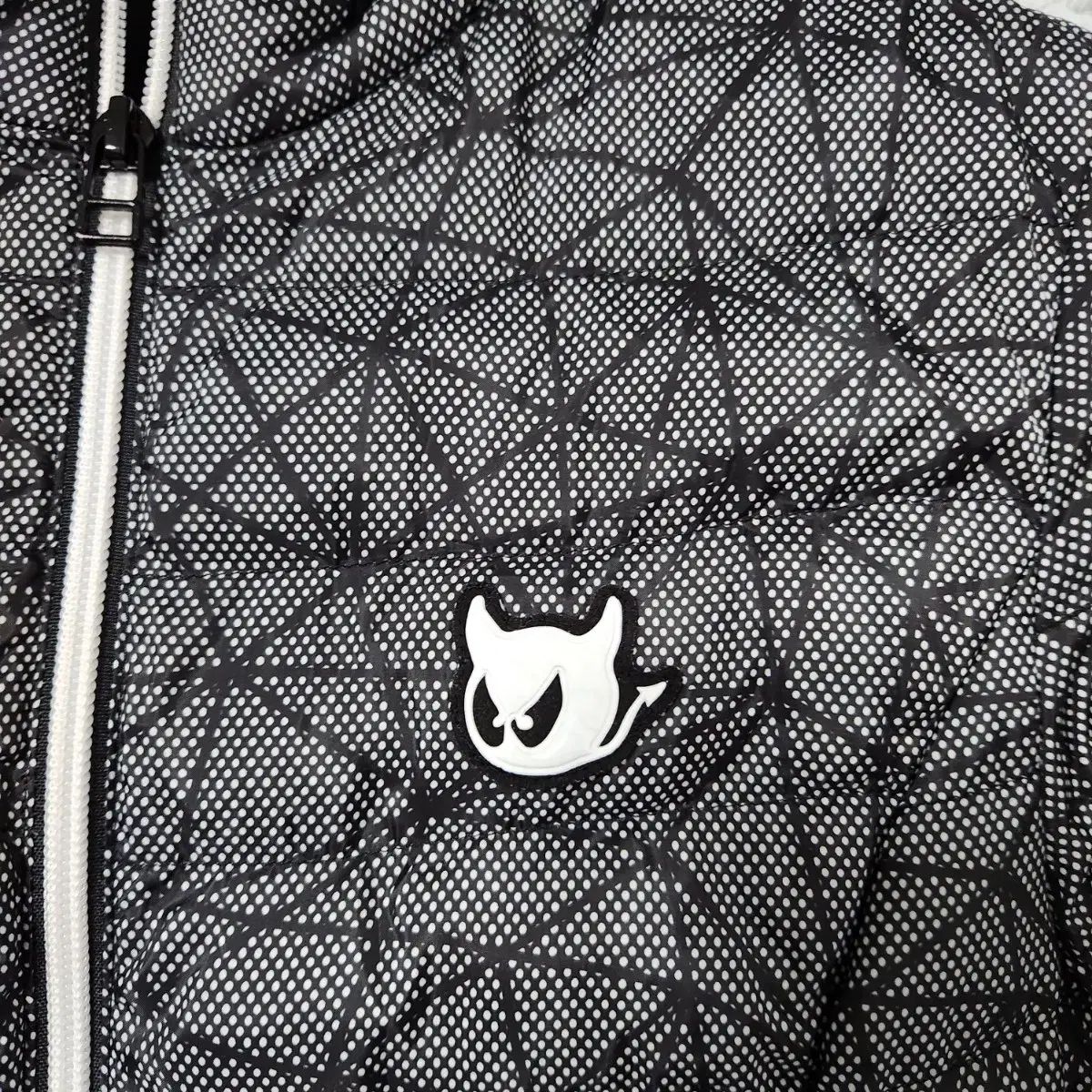 H144 2 ワック WACC Waac ゴルフ 軽量 スリム ダウン アウター