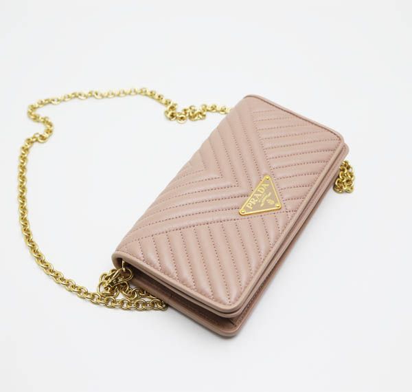 PRADA● プラダ1DH044 ミニチェインクロスバック PRADA○ プラダ1DH044 ミニチェインクロスバック (PRADA
