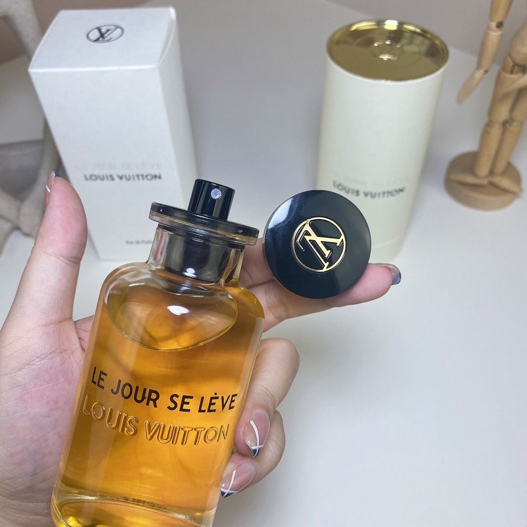 新品未開封 Louis Vuitton Le Jour se Lève パルファン 100ml 香水 