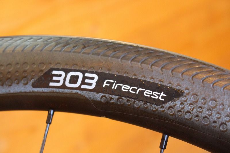 ジップ ZIPP 303 ファイアクレスト FIRECREST カーボン クリンチャー