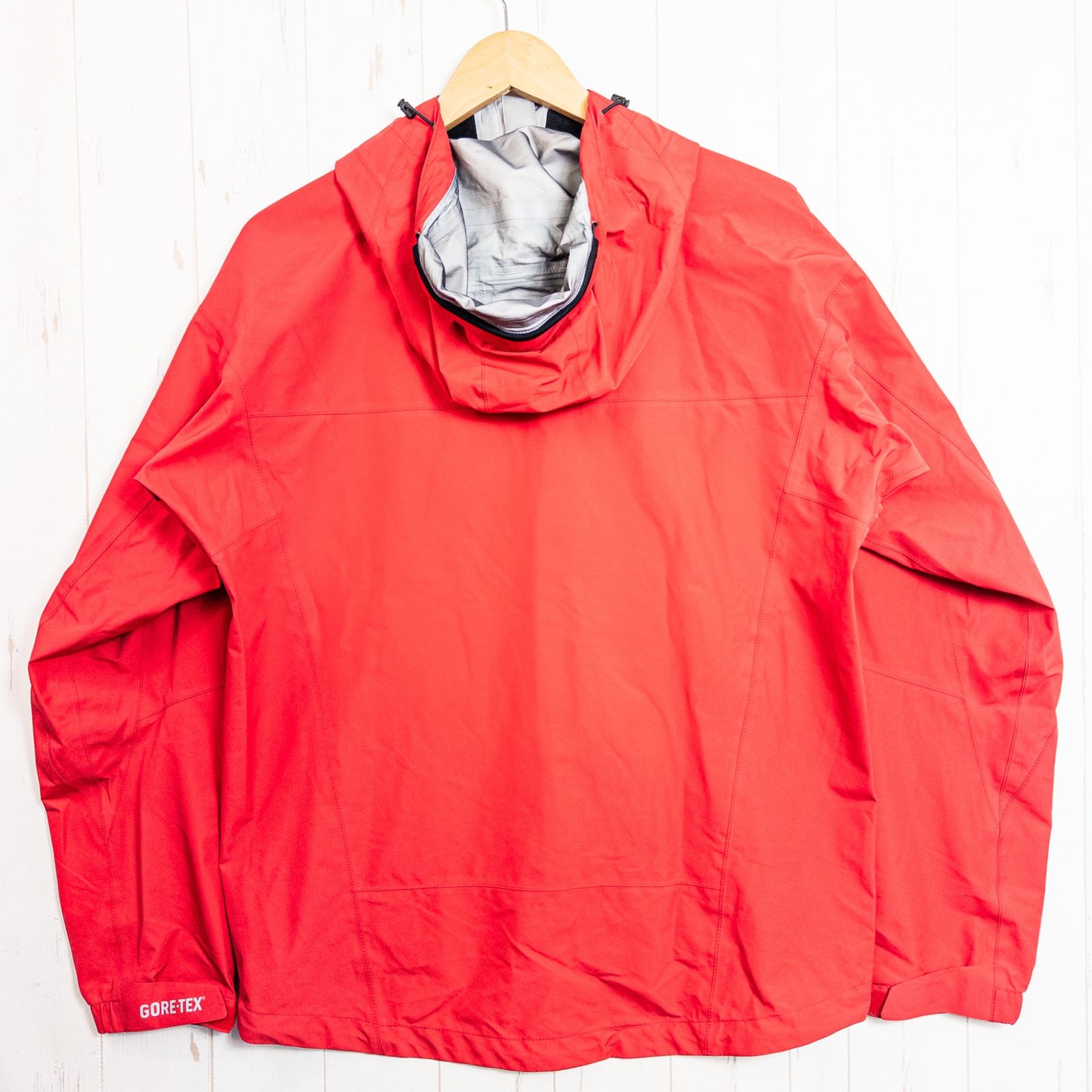 MAMMUT マムート マウンテンジャケット　GORE-TEX サンダーストーム Amazon.co.jp: [Mammut] (マムート) アウトドアウェア GORE-TEX
