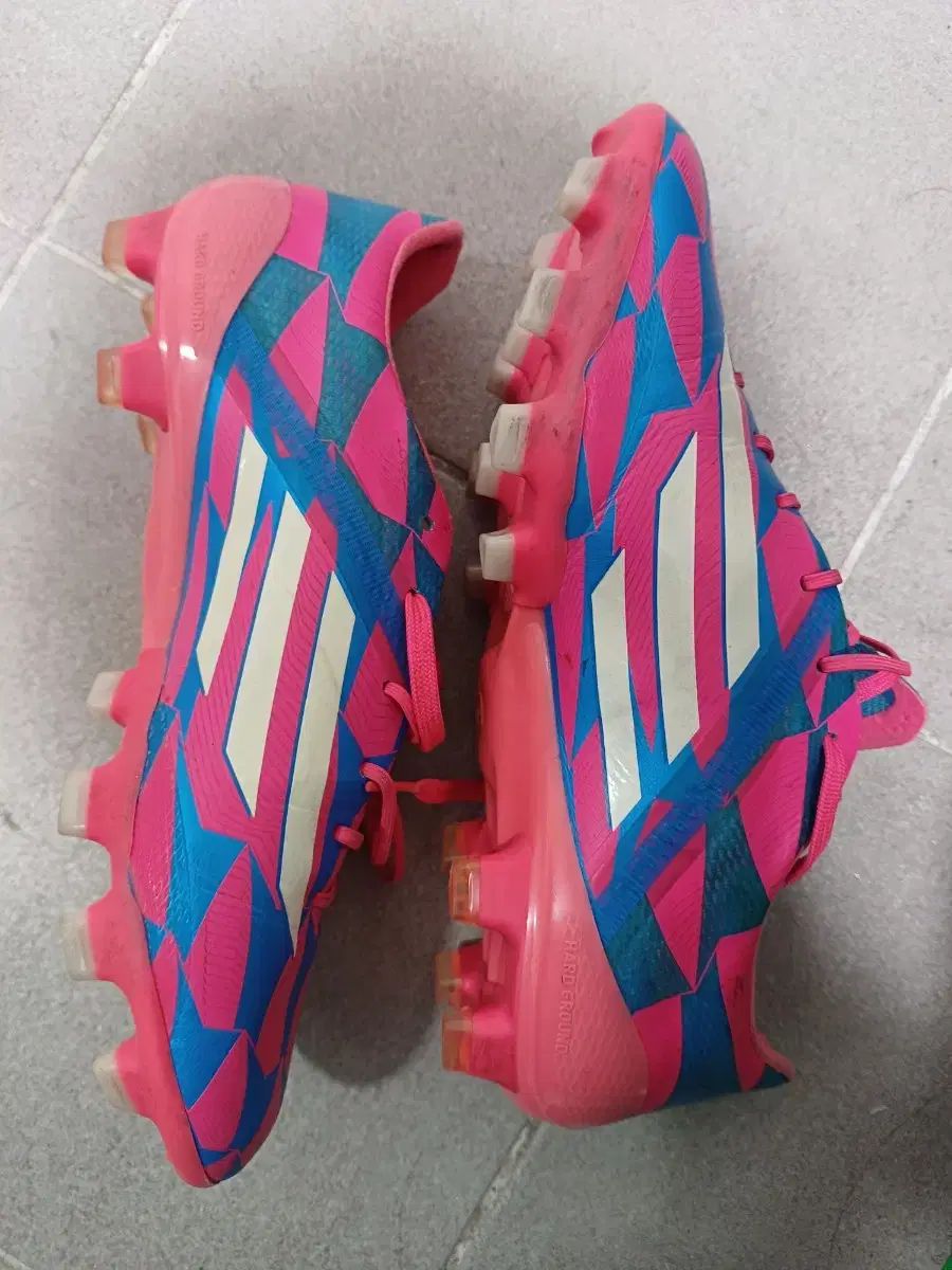 adidas(アディダス) アディゼロ サッカーシューズ 人気 サッカー