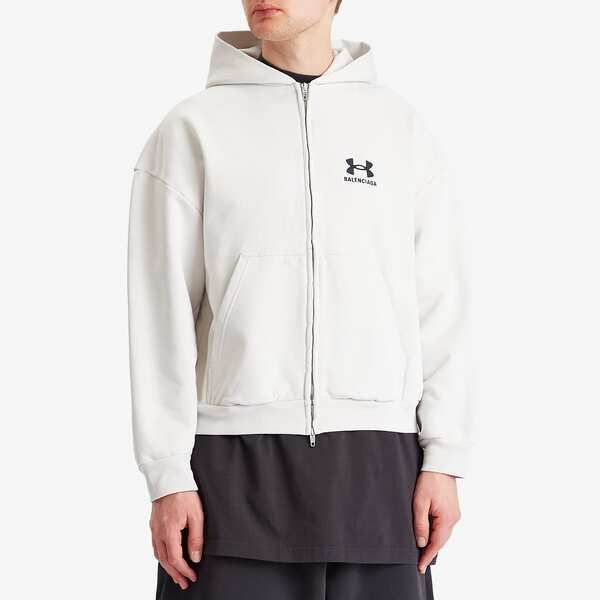 グーさん専用バレンシアガ　アンダーアーマーコラボジップパーカー Under armour® ジップアップ hoodie レギュラーフィット
