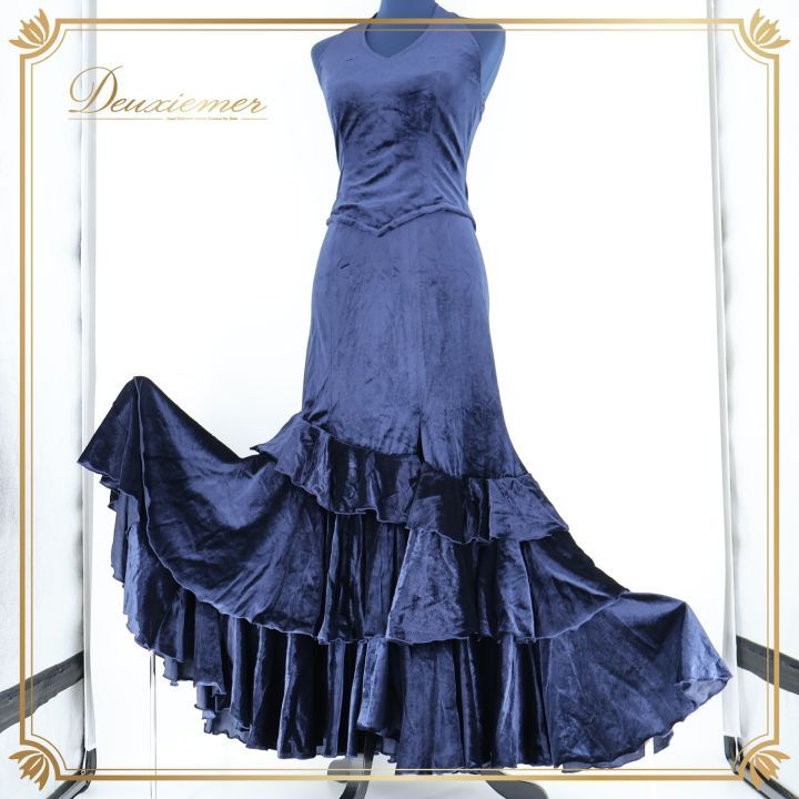 フラメンコ 衣装 ツーピース セットアップ トップス ファルダ スカート 紺 ベロア ボランテ フリル 無地 感 上下セット ネイビー系 フェスティバル パーティー コスチューム 舞台衣装 レディース Mサイズ おしゃれ 上品 デザイン かわいい