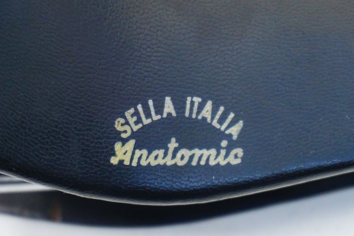 SELLE ITALIA「セライタリア」 ANATOMIC サドル / バイチャリ浜松店