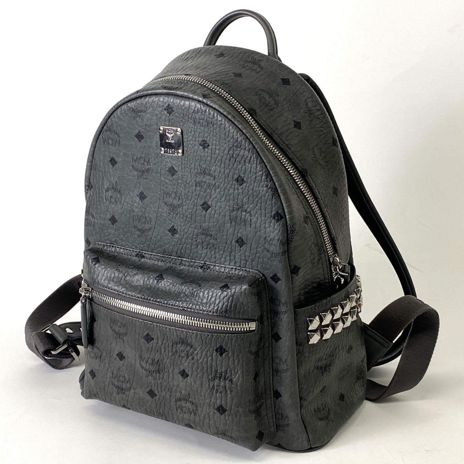MCM エムシーエム ロゴグラム スタッズ リュック バックパック