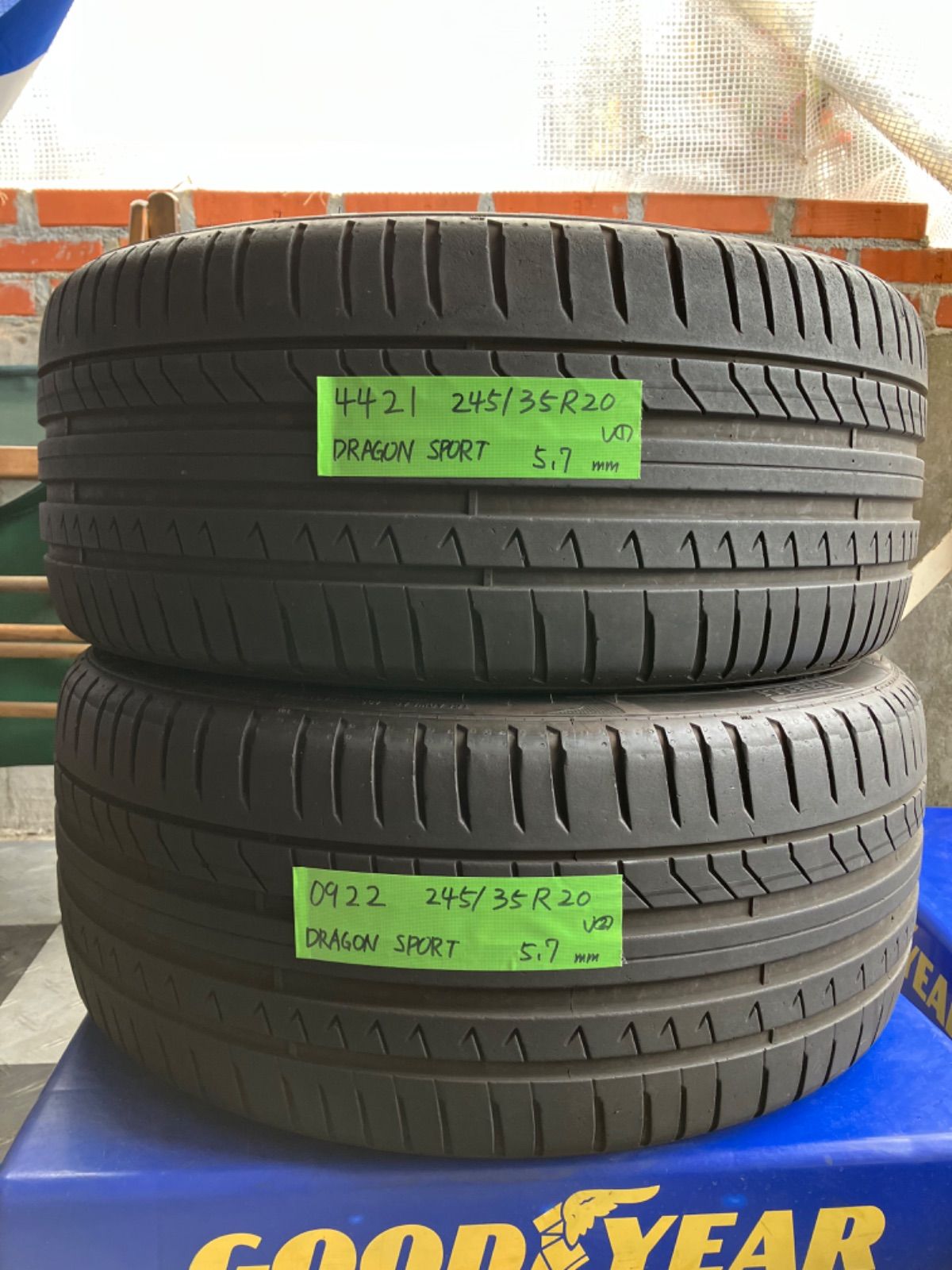 245/35R20 ピレリ PIRELLI DRAGON SPORT (ドラゴンスポーツ) 中古タイヤ2本 - メルカリ