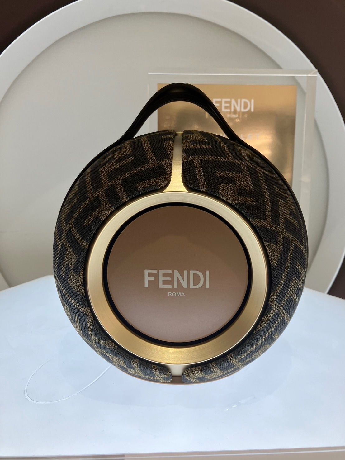 FENDI 新品未使用　ブラウンFFファブリック ポータブルスピーカー