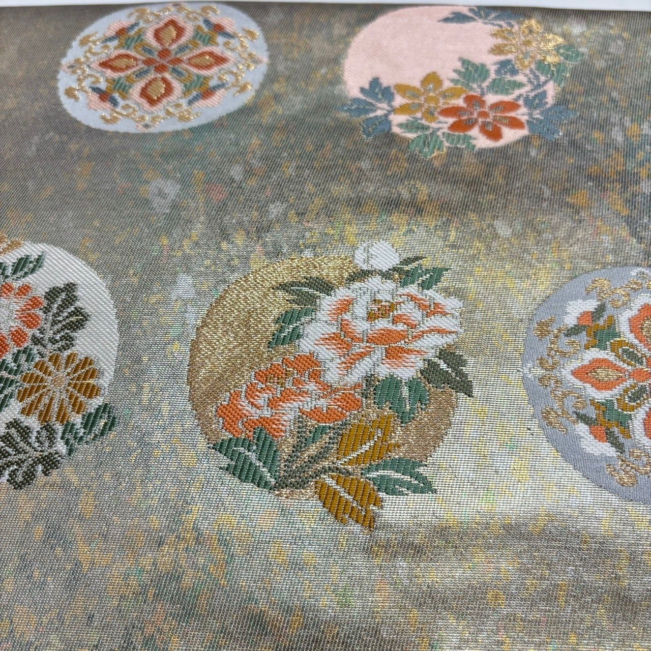 名古屋帯 丸文に花柄 織柄 引箔 素敵なデザイン 九寸 正絹 T-5196