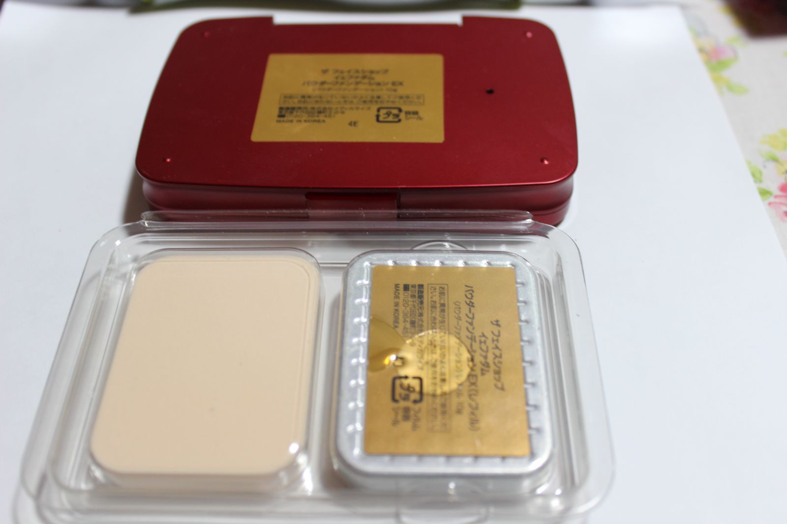 【ぜひ、お見逃しなく】 ザフェイスショップイェファダムパウダーファンデーションEX 内容量10g中約9割程残っています×2箱 箱あり ＋ レフィル10g×2箱 箱あり ブラシの 本物保証、信用第一！