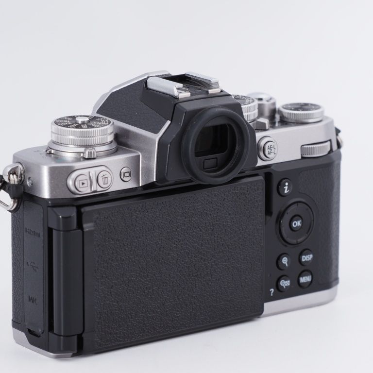 Nikon ミラーレス一眼 Z fc シルバー 3年保険付]ニコン Zfc 16-50 VR レンズキット シルバー