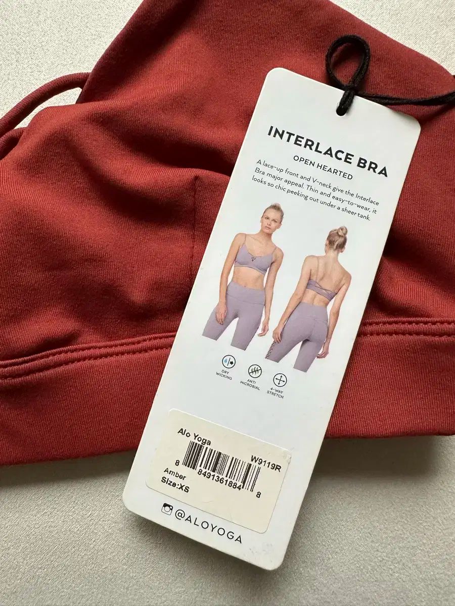 新品Alo yoga アローヨガ ブラトップ XS アロヨガ alo ブラトップ xs 新品 - メルカリ