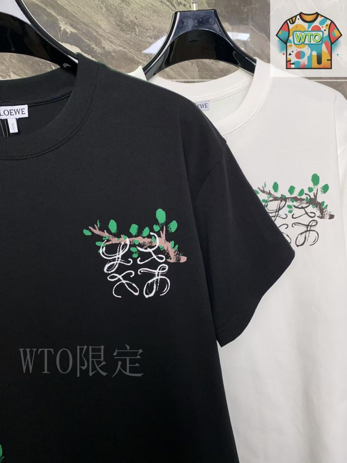 【LOEWE】シルク トップス Tシャツ ＊関税送料込み 今日特価】Loewe Silk Short-Sleeve Tee ロエベ シルク風短袖 T