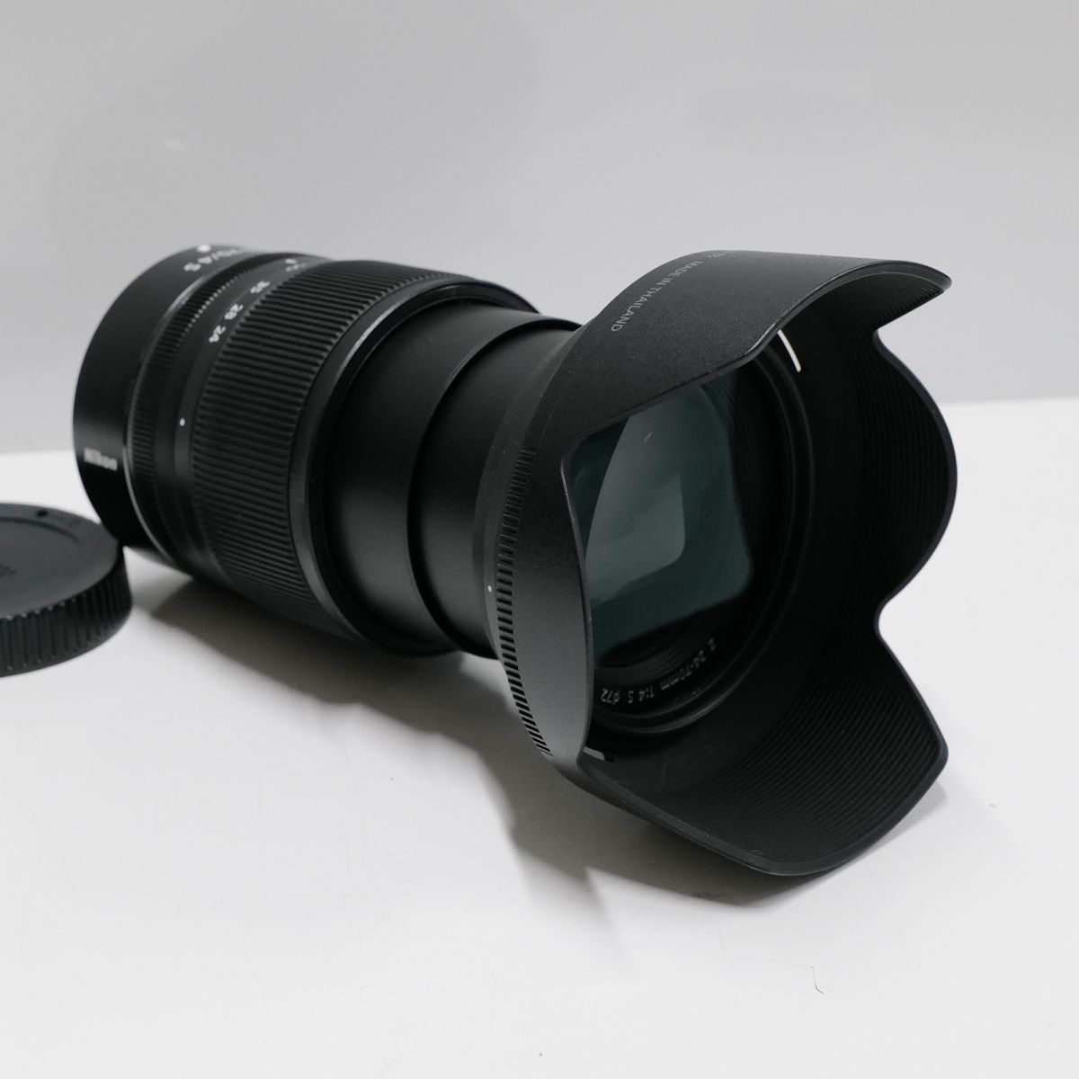 NIKKOR Z 24-70mm f/4 S Nikon 交換レンズ USED超美品 フルサイズ 標準 ズーム 小型 軽量 Zマウント カメラ 完動品  中古 CE4031 - メルカリ
