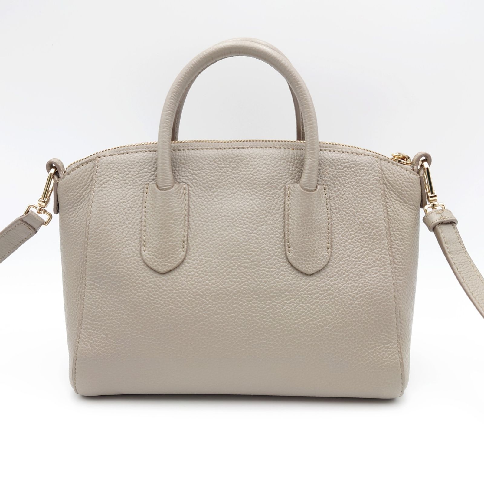 美品】FURLA フルラ テッサ ミニ 2Wayバッグ ショルダーバッグ 美品】FURLA フルラ テッサ ミニ 2Wayバッグ ショルダーバッグ
