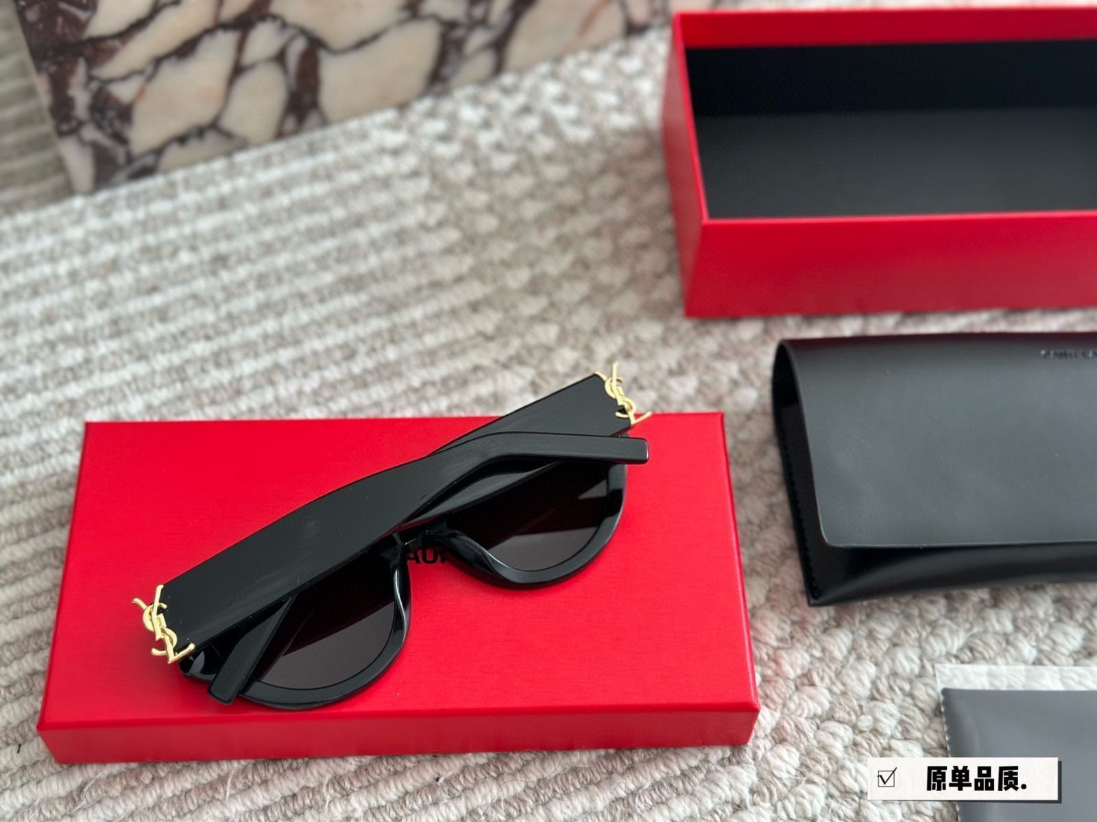 今日特価】YSL キャットアイ サングラス レゴロゴ付き - メルカリ
