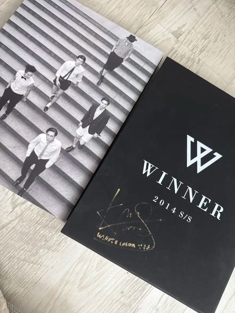 WINNER(ウィナー) カン・スンユン(KANG SEUNGYOON) サイン