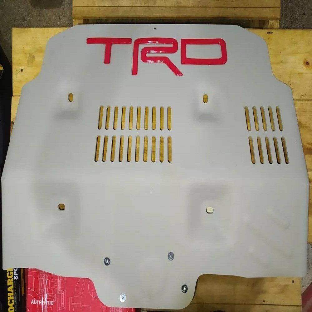 トヨタ 4ランナー TRD 用 防滑板 PTR60-89190 オフロード フロント スキッドプレート