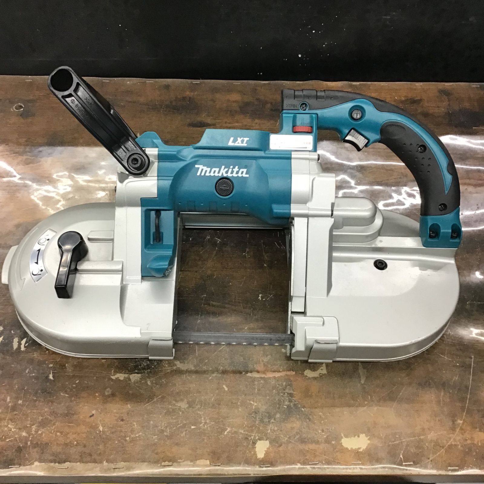 マキタ makita 18V コードレスバンドソー PB180DZ 本体のみ 戸田店