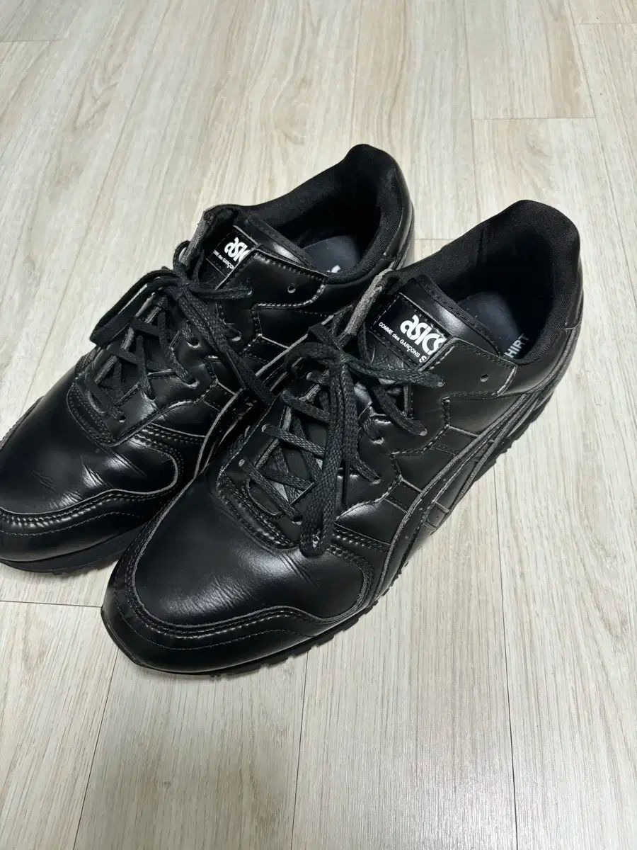 アシックス x コム デ ギャルソン シャツ OC ランナー ブラック