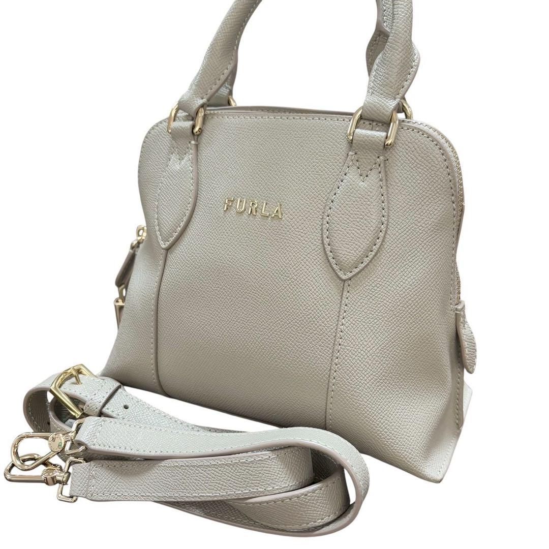 極美品 FURLA フルラ VITTORIA DOME S 2way ショルダーバッグ