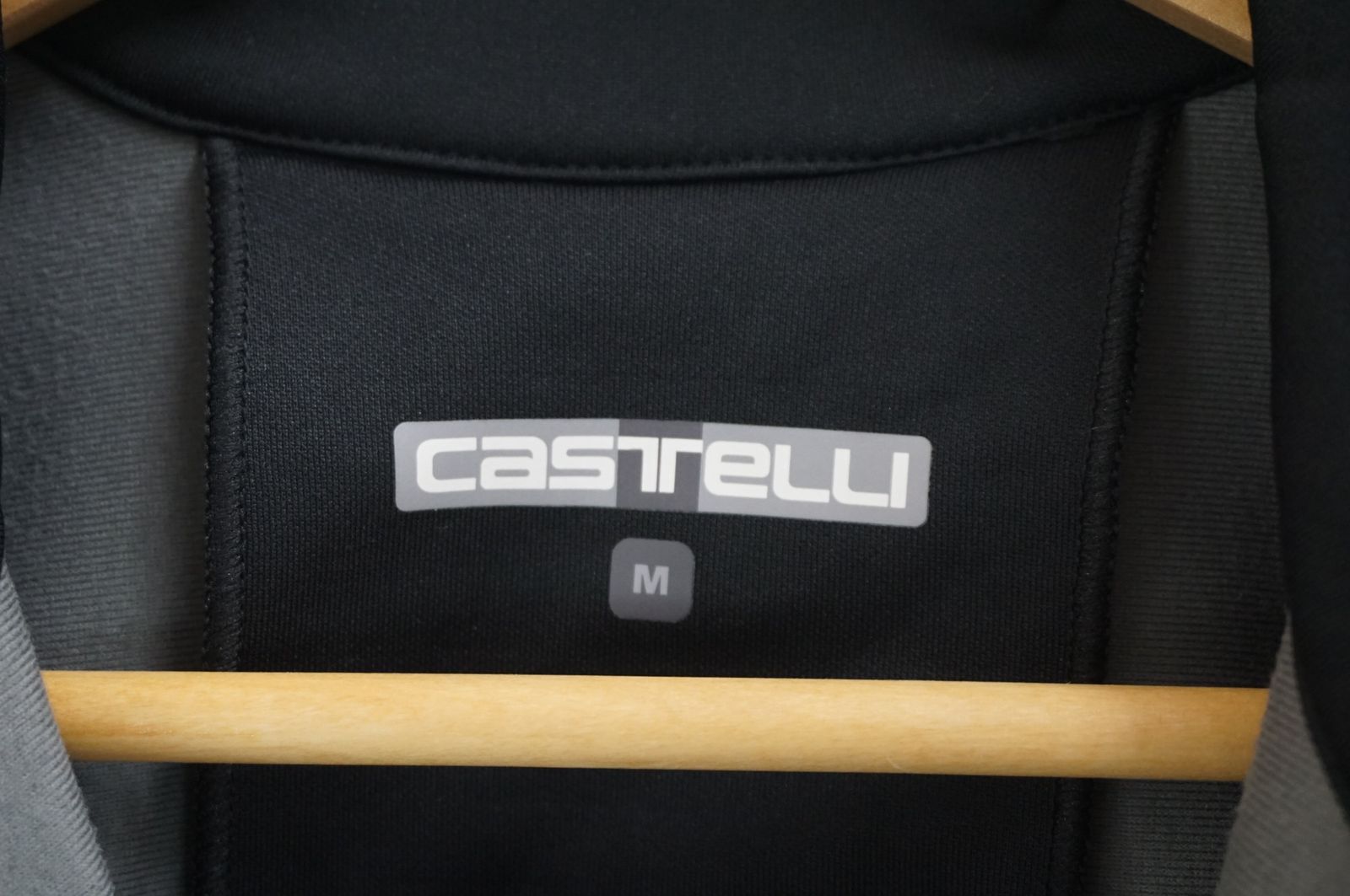 CASTELLI 「カステリ」 TRANSITION JACKET サイズM ジャケット / バイチャリ福岡店