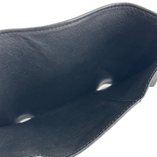 ウォレット レザー