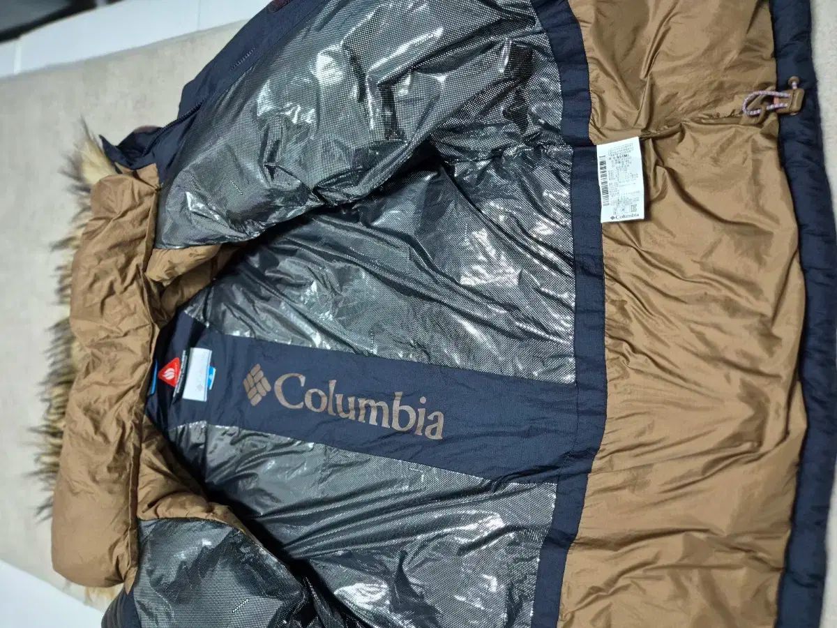 オムニヒート ダウンコート