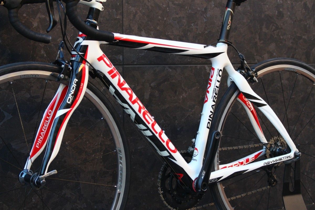 お話中　現状渡し　ピナレロ PINARELLO FP DUE 2012年モデル 470サイズ シマノ 105 カーボン ロードバイク　 ピナレロ PINARELLO FP DUE 2012年モデル 470Sサイズ シマノ 105 5700