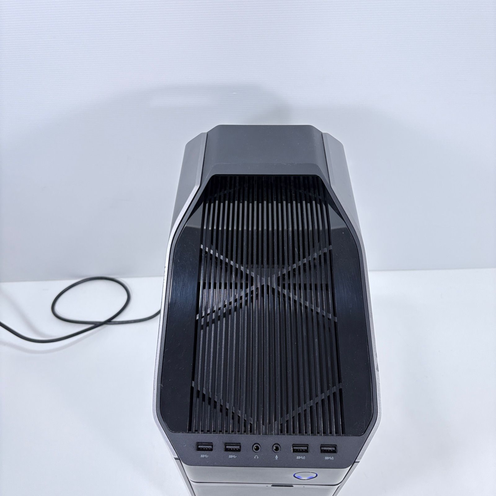 ゲーミングPC Core i7-7700K GTX1070 16GB SSD512GB 無線LAN、BT