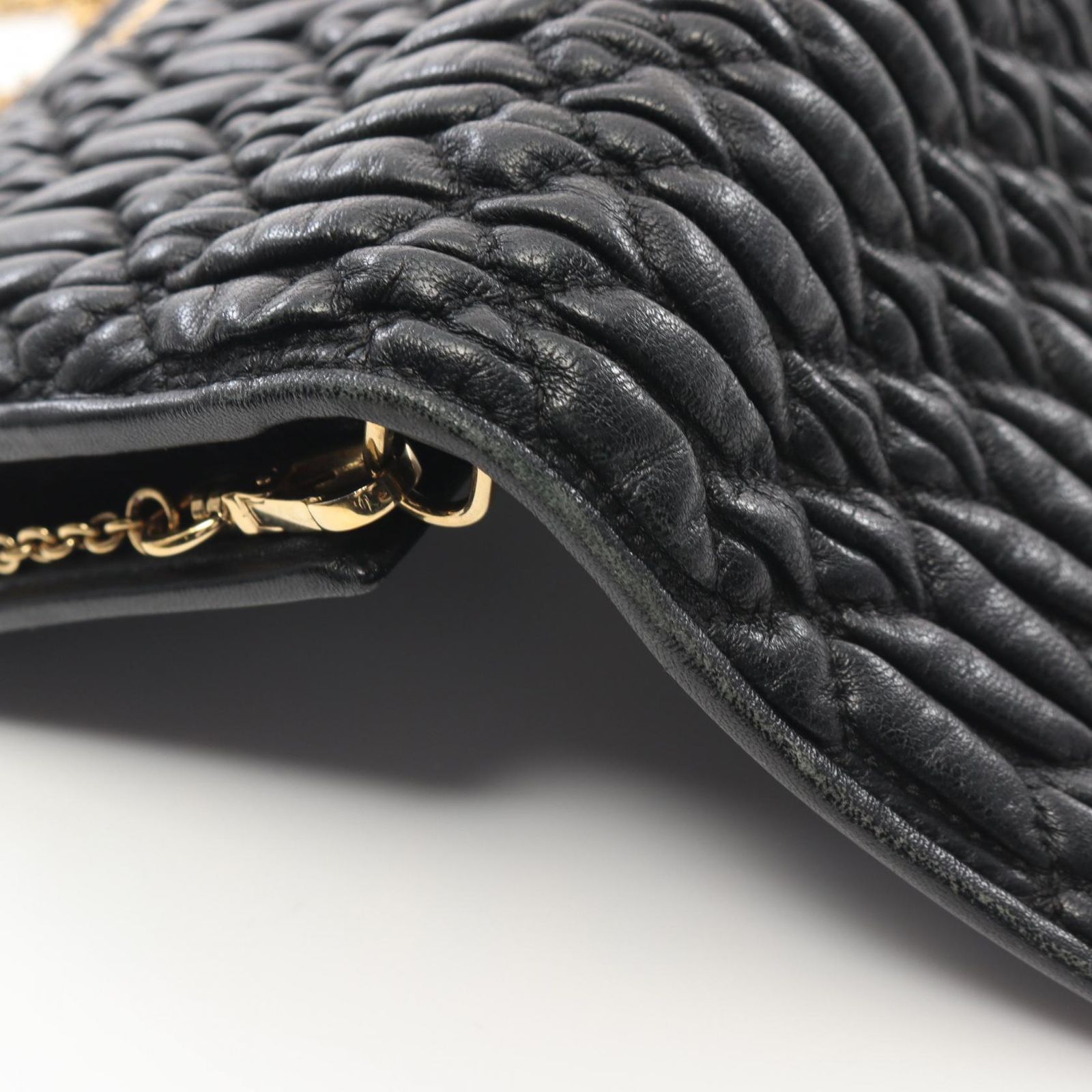 ミュウ ミュウ Miu Miu ショルダーバッグ マテラッセ ブラック レザー 