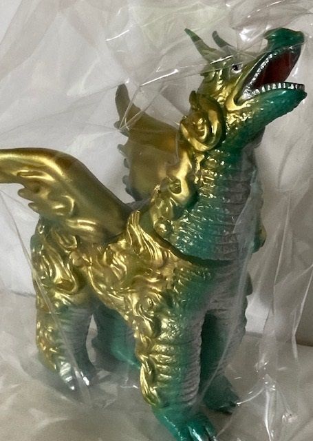 ブルマァクの怪獣シリーズ ドドンゴ（ゴールド塗装） - メルカリ