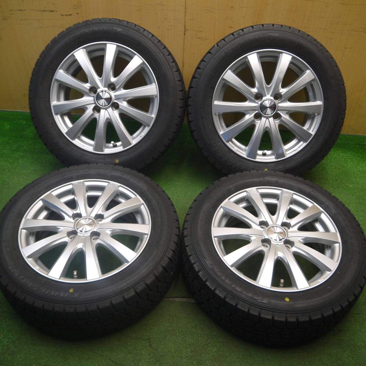 【イボ付きバリ溝】 VRX3 2023年製 185/60R15 2本 イボ付きバリ溝】 VRX3 2023年製 185/60R15 2本 BRIDGESTONE