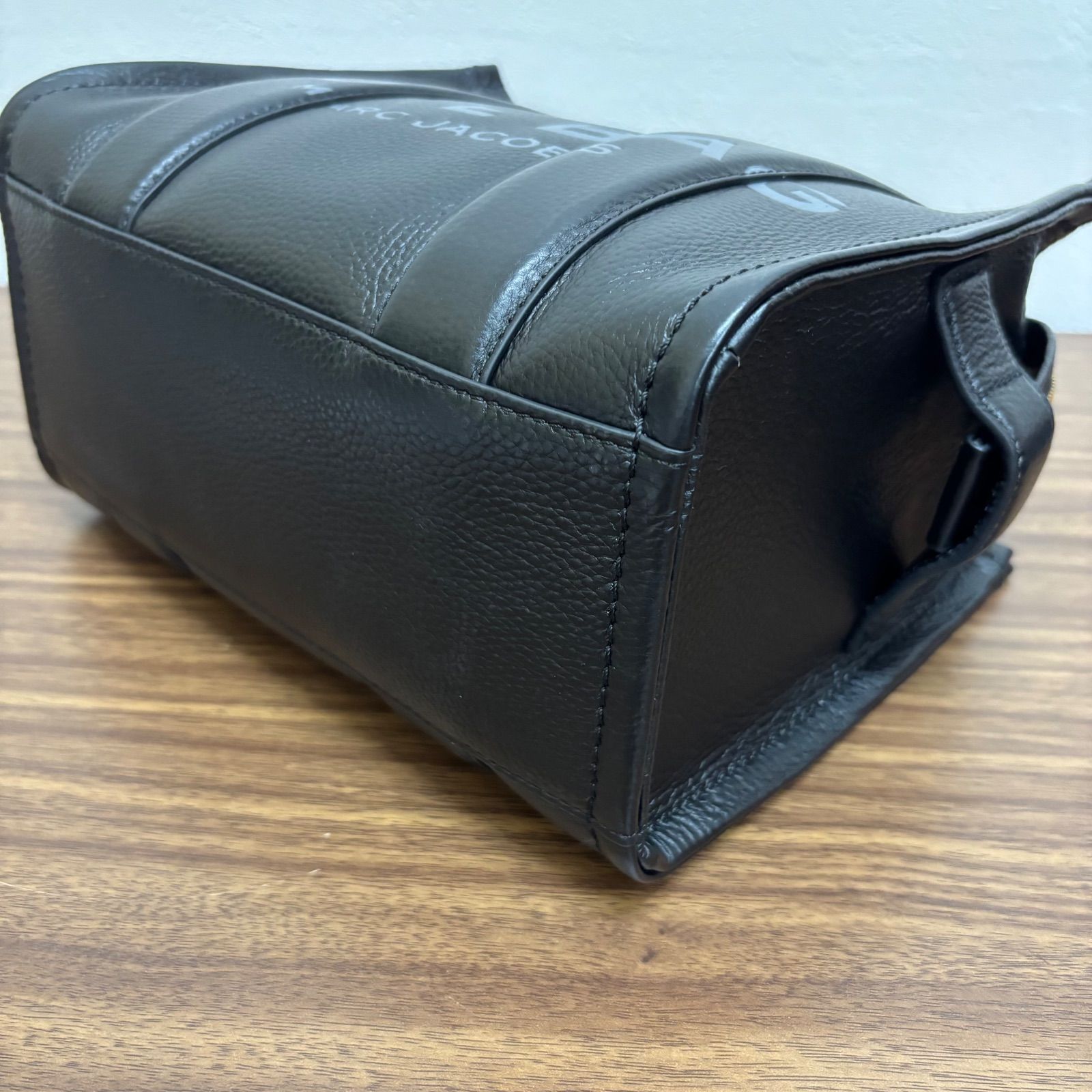 ◎ MARC JACOBS マークジェイコブス ザ・トート スモール 2way