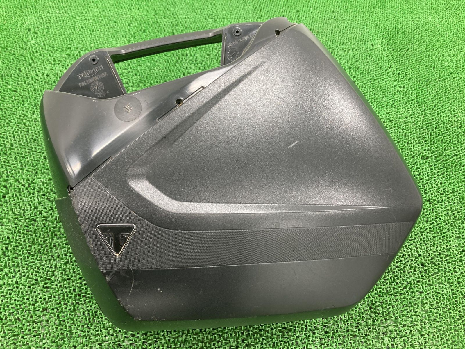 タイガースポーツ660 パニアケース 左 カワサキ 純正 中古 トライアンフ TIGERSPORT660 修復素材やペイント素材に 品薄 希少品
