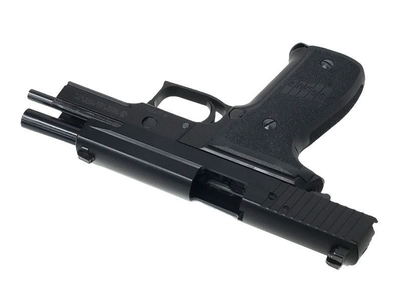 KSC P226R HW 中古品　使用回数少 実物グリップ、ガス付き KSC P226R HW 中古品 使用回数少 実物グリップ、ガス付き SIG