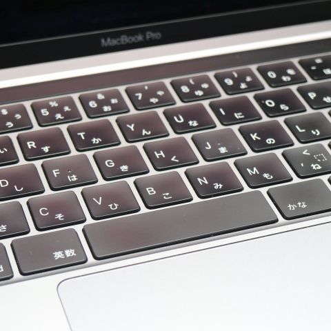 超美品 MacBook Pro 2020 13インチ M1 16GB SSD 1TB ノート