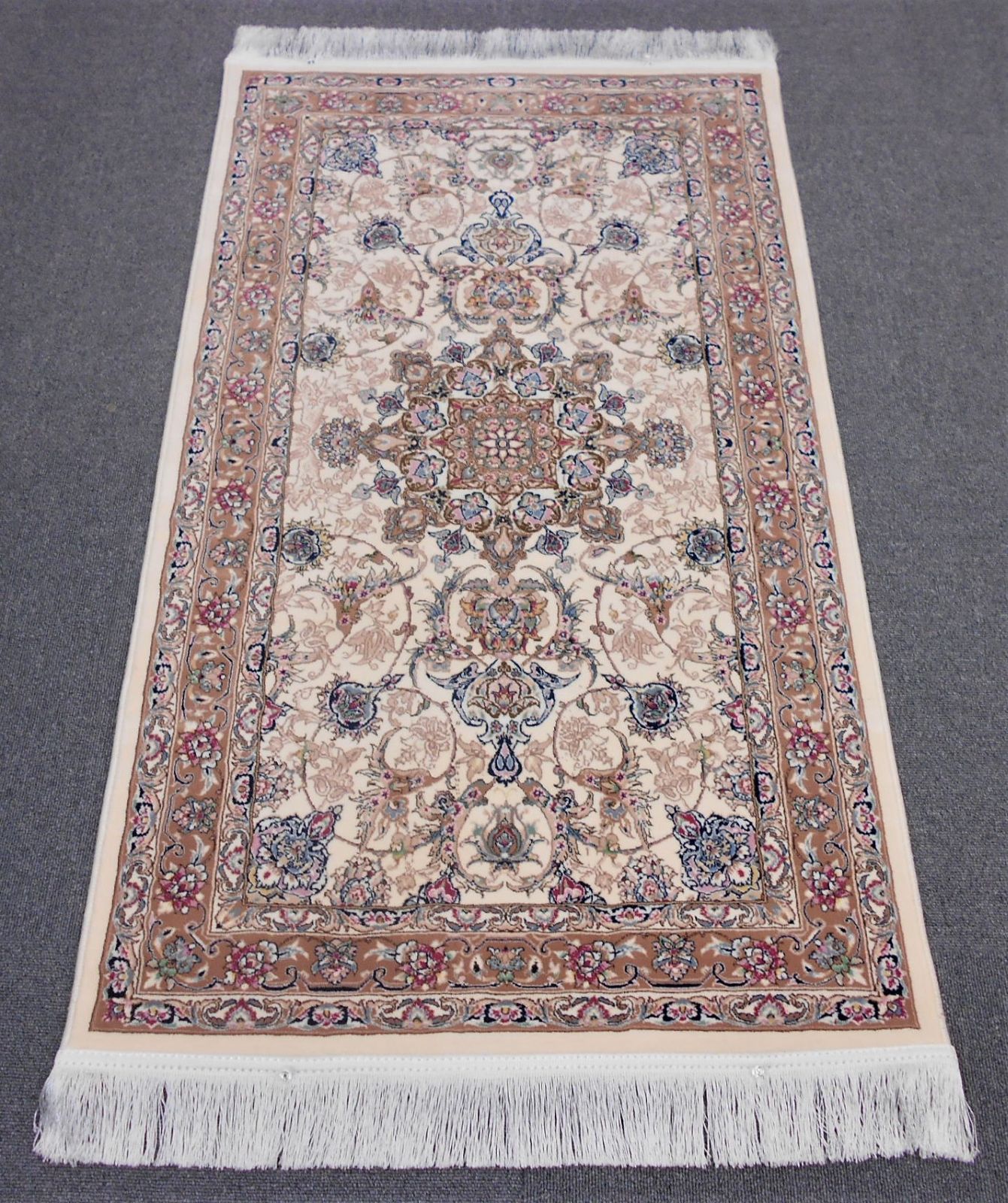 高品質！高密度、立体柄！本場イラン産 絨毯！150×225cm-37001 www