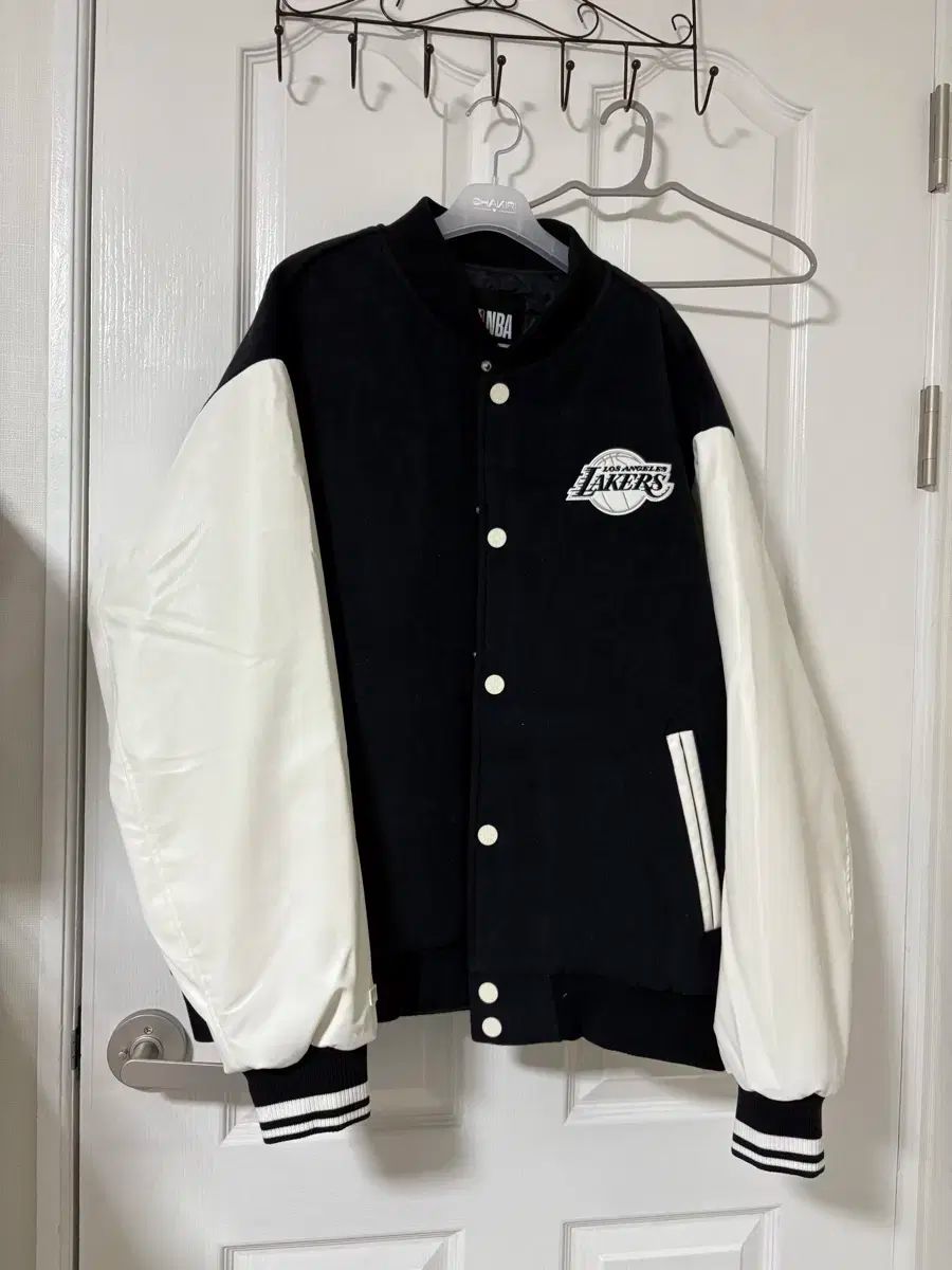NBA レイカーズ バーシティ