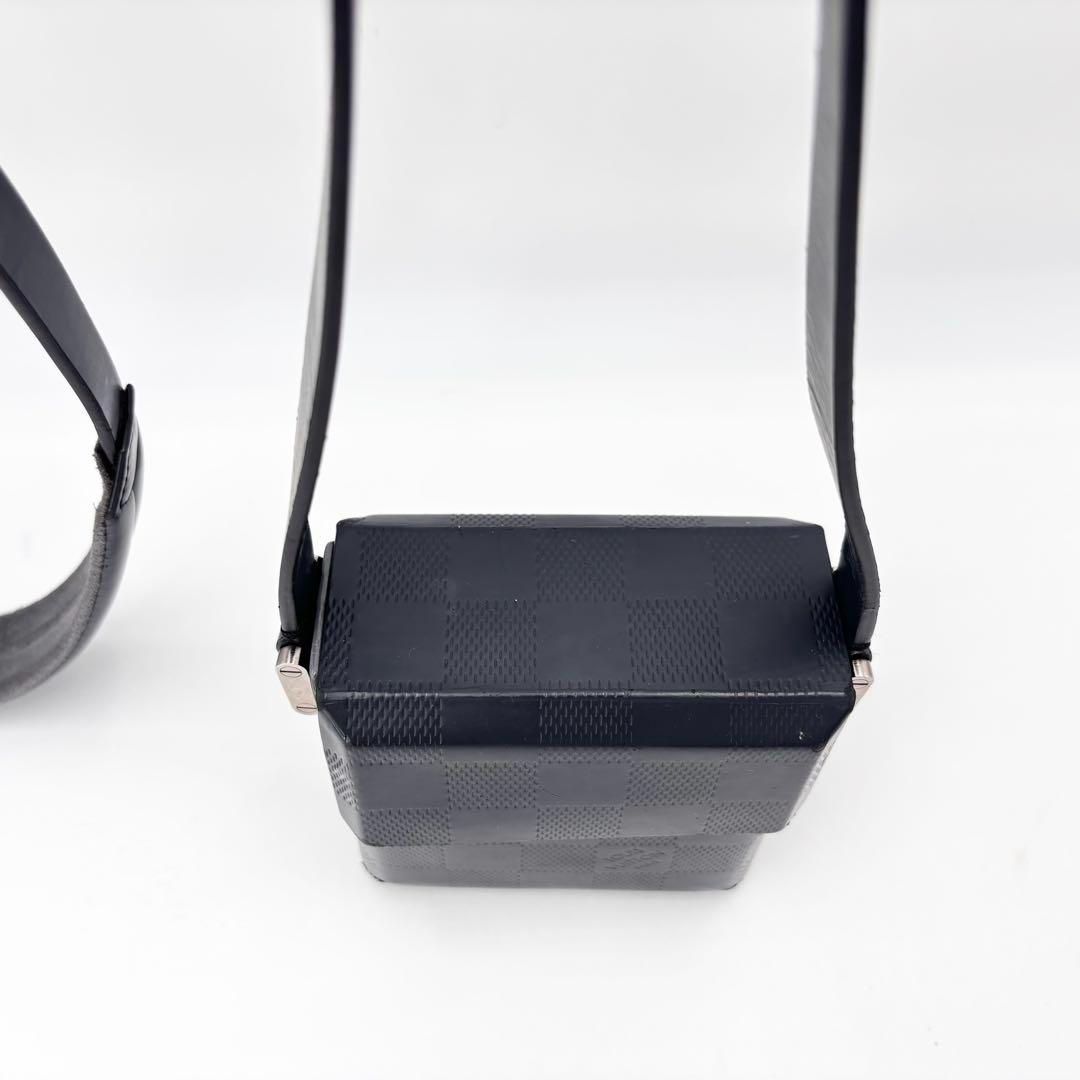 ルイヴィトン M92160 ダミエグラセ マーティショルダークロスボディ