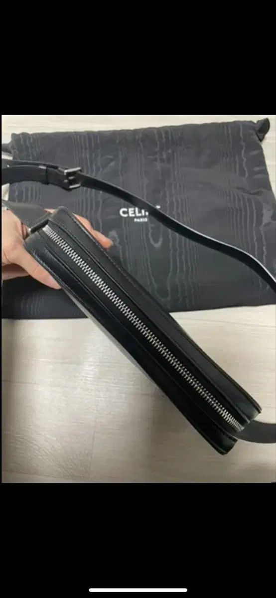 ブラック カメラ